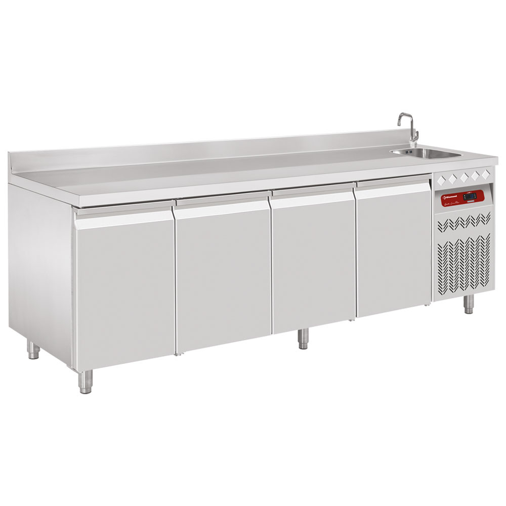 Diamond 700 MM / GN 1/1 + SINK Umluft- Kühltisch "für die Wand", 4 Türen GN 1/1,  550 Lit. mit Spüle