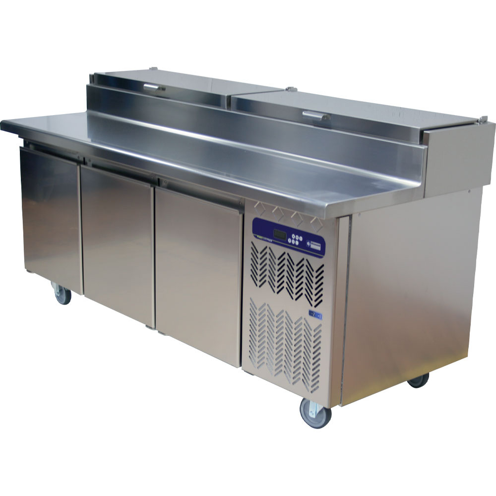 Diamond 800 MM / EN 600X400 Kühltisch, belüftet, 3 Türen EN 600x400, Kühlaufsatz GN 10x GN1/3