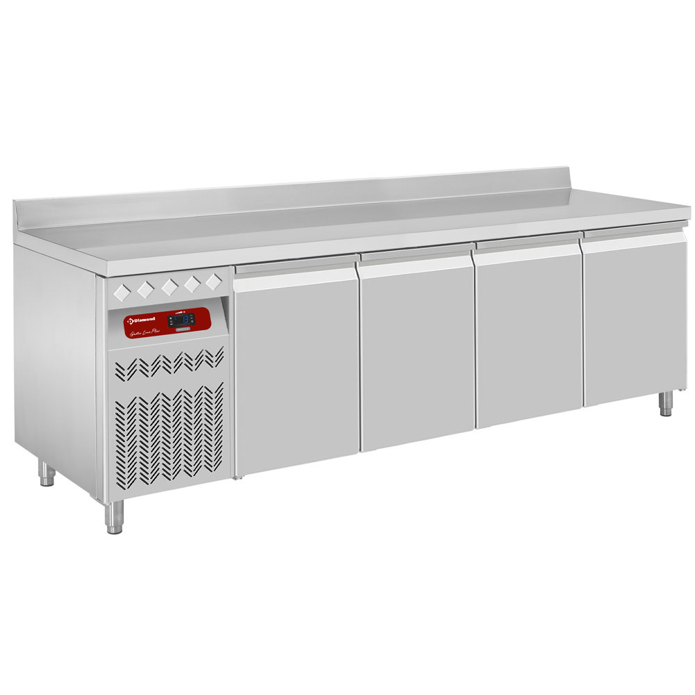 Diamond 700 MM / GN 1/1 Umluft- Kühltisch "für die Wand", 4 Türen GN 1/1, 550 Liter, Gruppe links