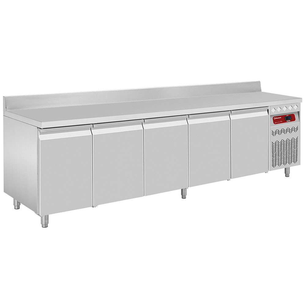 Diamond 700 MM / GN 1/1 Umluft- Kühltisch "für die Wand", 5 Türen GN 1/1, 700 Liter
