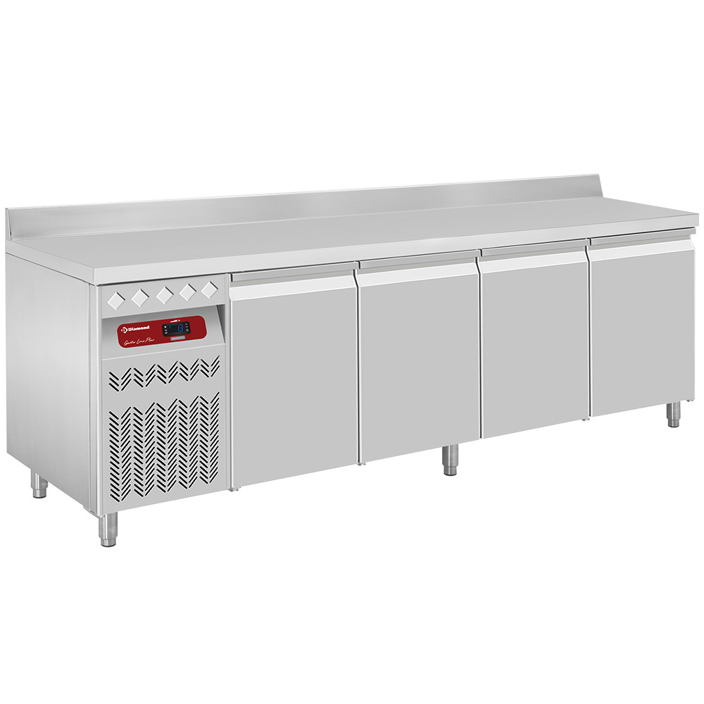 Diamond 700 MM / GN 1/1 Umluft- Kühltisch "für die Wand", 4 Türen GN 1/1, 550 Liter, Gruppe links