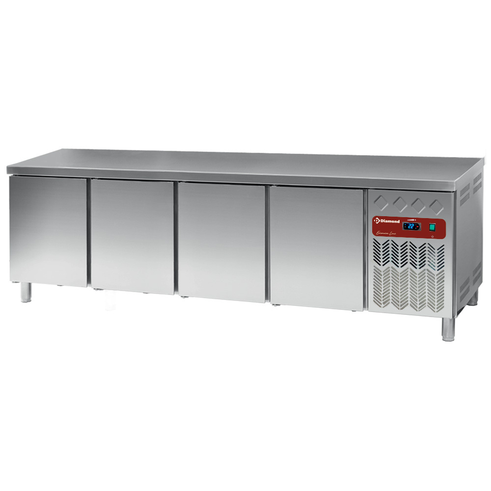 Diamond 800 MM / EN 600X400 Kühltisch, belüftet, 4 Türen EN 600x400 (760 L)